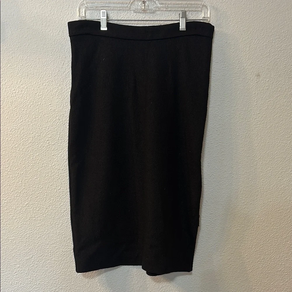 Banana Republic Black Pencil Skirt Knee-Length Workwear